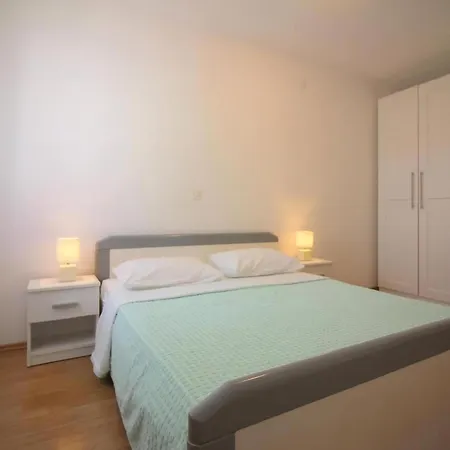 Palma In Strandnaehe Mit Garten Grill アパート ポレッチ